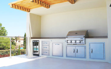 Get that perfect Outdoor BBQ Kitchen with Sunstone built-in BBQS🔥