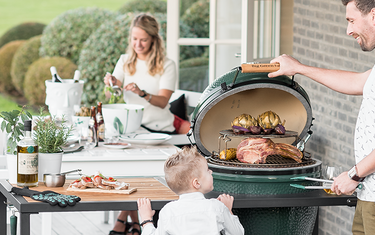 BIG GREEN EGG - Your complete outdoor kitchen