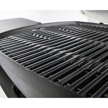 Weber Q 2200 Black BBQ with Stand