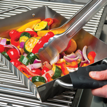 Broil King Imperial deep grill wok