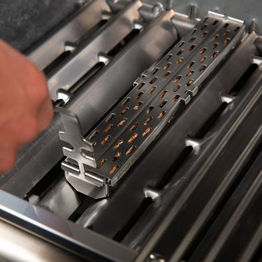 Broil King Pellet smoker box